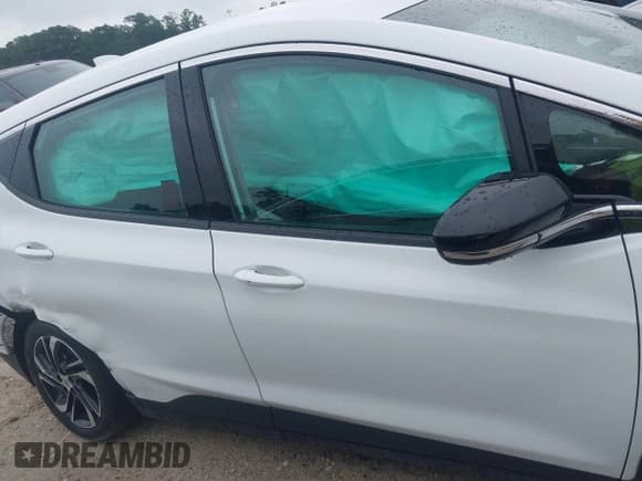 ✅ 2022 Chevrolet Bolt EV 2LT • VIN: 1G1FX6S03N4101435 • Lot: 42355300. Wystawiony na IAAI z przebiegiem 46 773 mil. Bezpłatny archiwum sprzedaży aukcyjnych z USA i szczegółowy raport historii pojazdu na DreamBid. Zdjęcie 13.