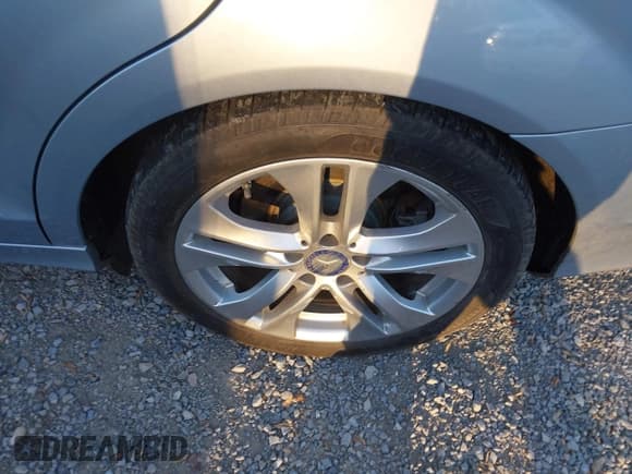 ✅ 2013 Mercedes-Benz C 250 Sport • VIN: WDDGF4HB4DR271984 • Lot: 43675243. Wystawiony na IAAI z przebiegiem 166 148 mil. Bezpłatny archiwum sprzedaży aukcyjnych z USA i szczegółowy raport historii pojazdu na DreamBid. Zdjęcie 12.