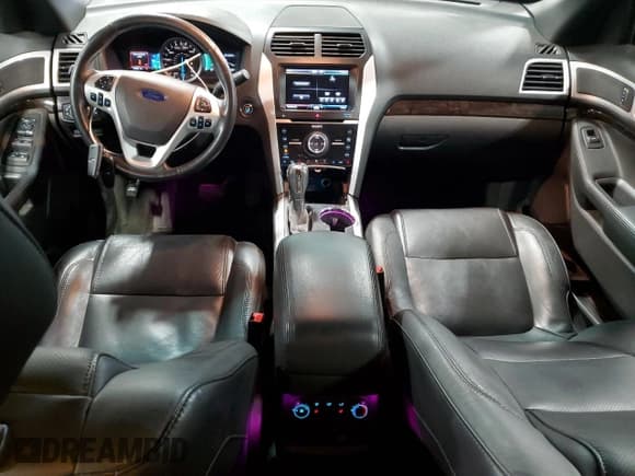 ✅ 2015 Ford Explorer Limited • VIN: 1FM5K8F83FGB31480 • Lot: 92223635. Listed on Copart with 133,834 mi. Free auction sales archive from the USA and detailed vehicle history report at DreamBid. Image 8.