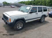 ✅ 1998 Jeep Cherokee Sport • VIN: 1J4FJ68SXWL243008 • Lot: 42411968. Listed on IAAI with 147,680 mi. Free auction sales archive from the USA and detailed vehicle history report at DreamBid. Image 2.