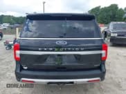 ✅ 2022 Ford Expedition Max XLT • VIN: 1FMJK1JT5NEA42098 • Lot: 42788736. Listed on IAAI with 62,388 mi. Free auction sales archive from the USA and detailed vehicle history report at DreamBid. Image 16.