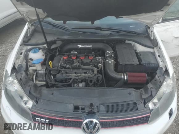 ✅ 2013 Volkswagen Golf GTI Driver's Edition • VIN: WVWHV7AJ9DW140555 • Лот: 54576625. Опубликован ранее на Copart с пробегом 102 829 миль. Бесплатный доступ к архиву аукционных продаж из США и подробный отчёт об истории автомобиля на DreamBid. Изображение 11.