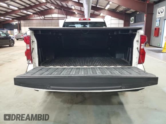 ✅ 2019 Chevrolet Silverado 1500 Work Truck • VIN: 3GCNWAEH1KG229648 • Lot: 90855605. Wystawiony na Copart z przebiegiem 176 762 mil. Bezpłatny archiwum sprzedaży aukcyjnych z USA i szczegółowy raport historii pojazdu na DreamBid. Zdjęcie 10.