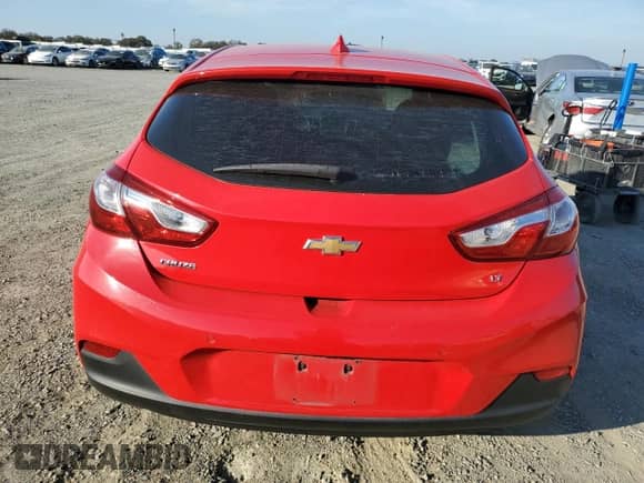 2017 Chevrolet Cruze LT с VIN 3G1BE6SMXHS554740, выставлен на аукционе Copart как лот 82614475 с пробегом 121 810 миль миль и Списание • Salvage title. История ставок и продаж доступна на DreamBid. Изображение 6.