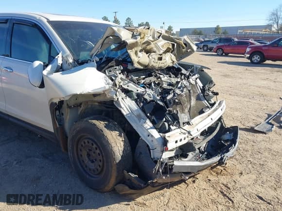 ✅ 2018 Honda Ridgeline RTL-E • VIN: 5FPYK3F71JB016317 • Lot: 41388515. Listed on IAAI with Not provided. Free auction sales archive from the USA and detailed vehicle history report at DreamBid. Image 18.