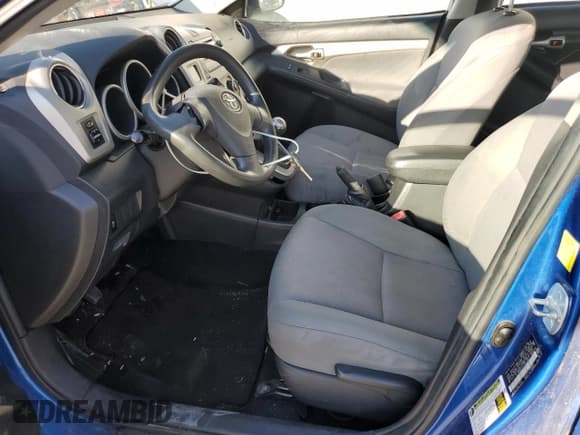 ✅ 2010 Toyota Matrix • VIN: 2T1KU4EE2AC503044 • Lot: 70933575. Listed on Copart with 237,362 mi. Free auction sales archive from the USA and detailed vehicle history report at DreamBid. Image 7.