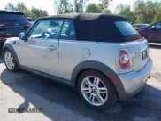 ✅ 2011 MINI Convertible • VIN: WMWZN3C57BT133094 • Lot: 41711094. Wystawiony na IAAI z przebiegiem 96 056 mil. Bezpłatny archiwum sprzedaży aukcyjnych z USA i szczegółowy raport historii pojazdu na DreamBid. Zdjęcie 3.