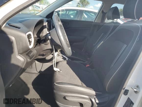 2022 Hyundai Venue SEL с VIN KMHRC8A35NU140255, выставлен на аукционе Copart как лот 74215444 с пробегом Не указан миль и Списание • Salvage title. История ставок и продаж доступна на DreamBid. Изображение 7.