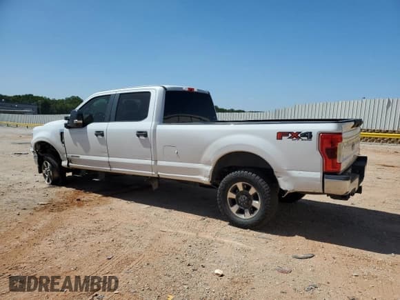 ✅ 2018 Ford F-350 Platinum • VIN: 1FT7W3BT0JEC63213 • Lot: 65807445. Listed on Copart with 189,790 mi. Free auction sales archive from the USA and detailed vehicle history report at DreamBid. Image 2.