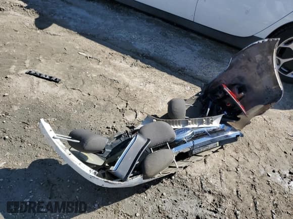 ✅ 2008 Ford Escape XLS • VIN: 1FMCU02Z18KD51394 • Lot: 48707205. Listed on Copart with 271,285 mi. Free auction sales archive from the USA and detailed vehicle history report at DreamBid. Image 15.