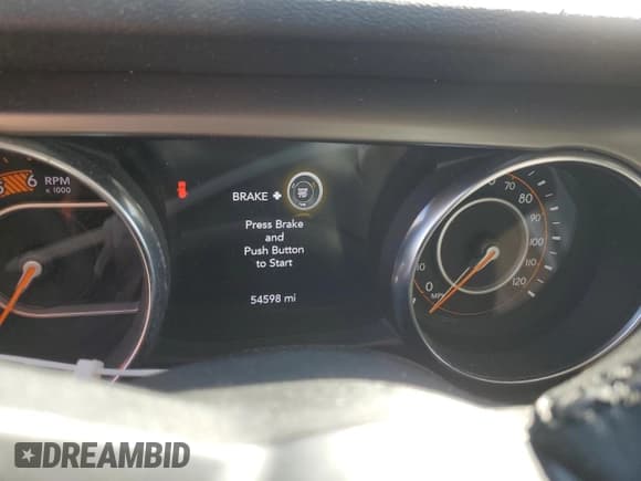 ✅ 2021 Jeep Wrangler Unlimited Willys • VIN: 1C4HJXDM8MW530712 • Lot: 46814505. Wystawiony na Copart z przebiegiem 54 598 mil. Bezpłatny archiwum sprzedaży aukcyjnych z USA i szczegółowy raport historii pojazdu na DreamBid. Zdjęcie 9.