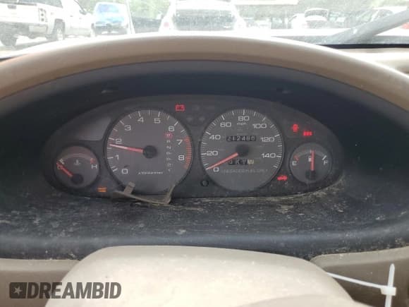 ✅ 1994 Acura Integra • VIN: JH4DB7646RS002589 • Lot: 60633565. Listed on Copart with 212,468 mi. Free auction sales archive from the USA and detailed vehicle history report at DreamBid. Image 9.