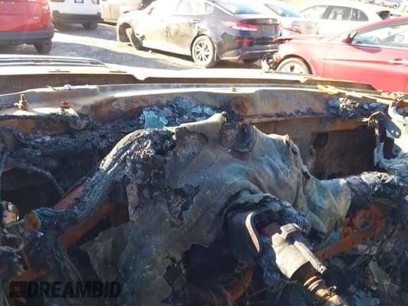 ✅ 2008 Chevrolet Silverado 3500HD • VIN: 1GCHC396X8E148691 • Lot: 41600724. Listed on IAAI with Not provided. Free auction sales archive from the USA and detailed vehicle history report at DreamBid. Image 7.