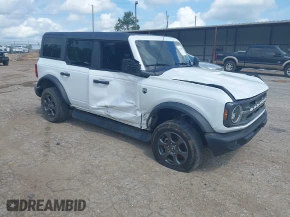 ✅ 2021 Ford Bronco • VIN: 1FMDE5BH6MLA80102 • Lot: 42126680. Wystawiony na IAAI z przebiegiem 67 913 mil. Bezpłatny archiwum sprzedaży aukcyjnych z USA i szczegółowy raport historii pojazdu na DreamBid. Zdjęcie 1.