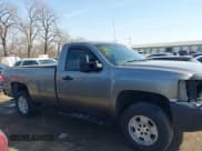 ✅ 2013 Chevrolet Silverado 1500 Work Truck • VIN: 1GCNKPEX2DZ323403 • Lot: 41754473. Wystawiony na IAAI z przebiegiem 150 224 mil. Bezpłatny archiwum sprzedaży aukcyjnych z USA i szczegółowy raport historii pojazdu na DreamBid. Zdjęcie 13.