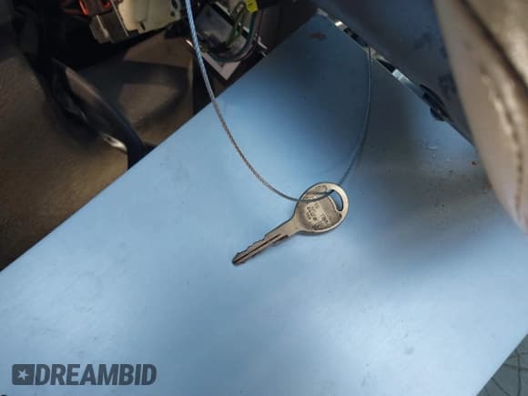 ✅ 2005 Jeep Liberty Limited • VIN: 1J4GL58K05W504801 • Lot: 40783976. Listed on IAAI with 256,903 mi. Free auction sales archive from the USA and detailed vehicle history report at DreamBid. Image 11.