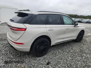 ✅ 2024 Lincoln Corsair Reserve • VIN: 5LMCJ2CA8RUL16271 • Lot: 90038985. Wystawiony na Copart z przebiegiem 9 321 mil. Bezpłatny archiwum sprzedaży aukcyjnych z USA i szczegółowy raport historii pojazdu na DreamBid. Zdjęcie 3.