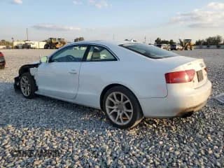 ✅ 2012 Audi A5 Premium Plus • VIN: WAULFAFR6CA004671 • Лот: 93226325. Опубликован ранее на Copart с пробегом 137 405 миль. Бесплатный доступ к архиву аукционных продаж из США и подробный отчёт об истории автомобиля на DreamBid. Изображение 2.