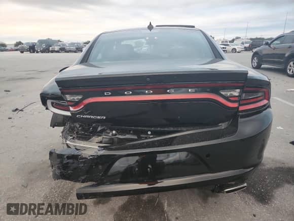 2023 Dodge Charger SXT z VIN 2C3CDXBG4PH674912, wystawiony jako Copart lot #87416785 z przebiegiem 37 786 mil mil oraz Szkoda całkowita • Salvage title. Historia ofert i sprzedaży dostępna na DreamBid. Obrazek 6.