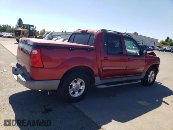 ✅ 2003 Ford Explorer Sport Trac XLS • VIN: 1FMZU77E23UA26677 • Lot: 68739755. Listed on Copart with 137,007 mi. Free auction sales archive from the USA and detailed vehicle history report at DreamBid. Image 3.