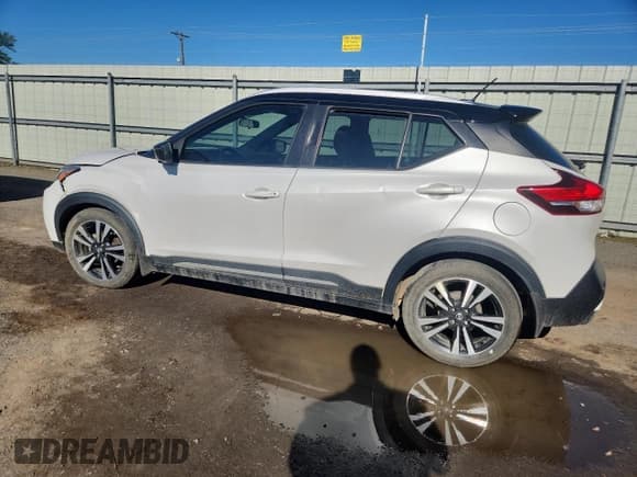 ✅ 2020 Nissan Kicks SR • VIN: 3N1CP5DV3LL564909 • Lot: 87259835. Listed on Copart with 103,147 mi. Free auction sales archive from the USA and detailed vehicle history report at DreamBid. Image 2.