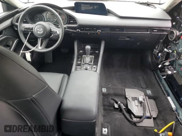 ✅ 2024 Mazda 3 S Preferred • VIN: 3MZBPACM7RM424663 • Lot: 52496455. Listed on Copart with 2,198 mi. Free auction sales archive from the USA and detailed vehicle history report at DreamBid. Image 8.