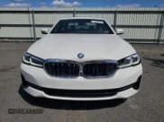 ✅ 2021 BMW 5 Series 530i xDrive • VIN: WBA13BJ09MCF80939 • Лот: 70478545. Опубликован ранее на Copart с пробегом 48 307 миль. Бесплатный доступ к архиву аукционных продаж из США и подробный отчёт об истории автомобиля на DreamBid. Изображение 5.