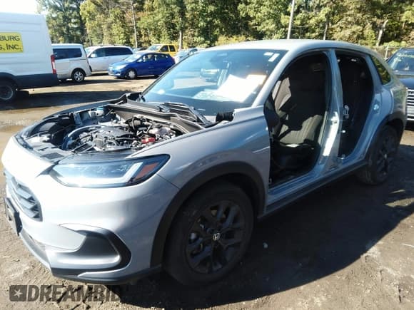 ✅ 2024 Honda HR-V Sport • VIN: 3CZRZ2H5XRM749403 • Лот: 43256812. Опубликован ранее на IAAI с пробегом Не указан. Бесплатный доступ к архиву аукционных продаж из США и подробный отчёт об истории автомобиля на DreamBid. Изображение 6.