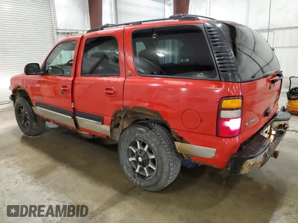 ✅ 2001 Chevrolet Tahoe LT • VIN: 1GNEK13T61J101087 • Lot: 80181385. Wystawiony na Copart z przebiegiem 194 210 mil. Bezpłatny archiwum sprzedaży aukcyjnych z USA i szczegółowy raport historii pojazdu na DreamBid. Zdjęcie 2.
