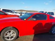 ✅ 2014 Ford Mustang V6 • VIN: 1ZVBP8AM4E5229230 • Лот: 43633588. Опубликован ранее на IAAI с пробегом 159 067 миль. Бесплатный доступ к архиву аукционных продаж из США и подробный отчёт об истории автомобиля на DreamBid. Изображение 5.