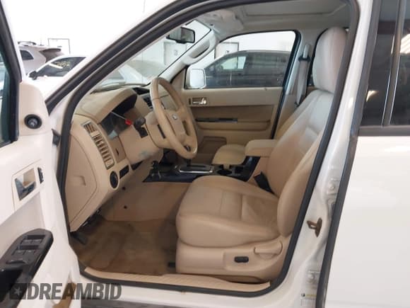 ✅ 2009 Ford Escape Limited • VIN: 1FMCU04729KA02595 • Lot: 42957550. Listed on IAAI with 156,567 mi. Free auction sales archive from the USA and detailed vehicle history report at DreamBid. Image 5.