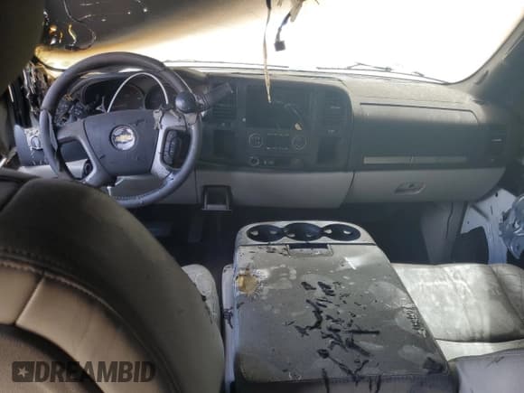 ✅ 2011 Chevrolet Silverado 2500HD LT • VIN: 1GC1CXC80BF162670 • Лот: 82615505. Опубликован ранее на Copart с пробегом Не указан. Бесплатный доступ к архиву аукционных продаж из США и подробный отчёт об истории автомобиля на DreamBid. Изображение 8.