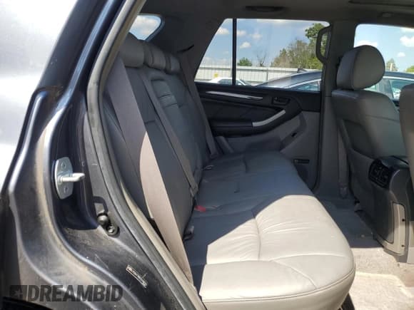 ✅ 2007 Toyota 4Runner Limited • VIN: JTEBU17RX70108025 • Лот: 80478585. Опубликован ранее на Copart с пробегом Не указан. Бесплатный доступ к архиву аукционных продаж из США и подробный отчёт об истории автомобиля на DreamBid. Изображение 11.