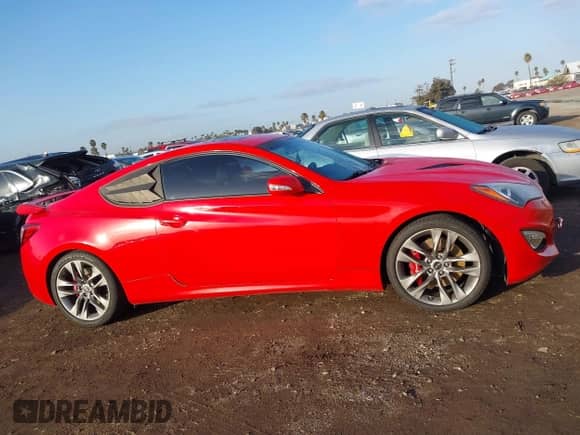 2015 Hyundai Genesis Coupe Ultimate с VIN KMHHU6KJXFU127089, выставлен на аукционе IAAI как лот 41461130 с пробегом 109 814 миль миль и . История ставок и продаж доступна на DreamBid. Изображение 13.