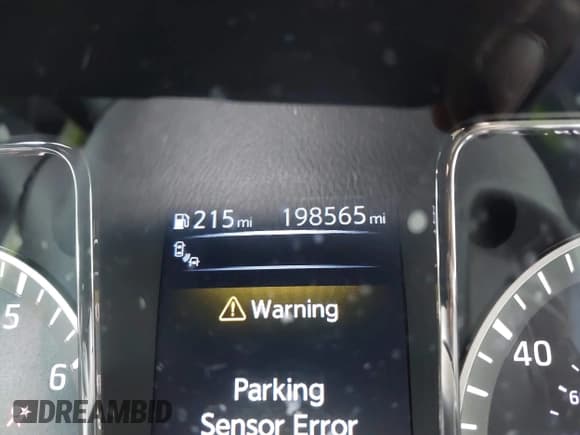 ✅ 2017 Nissan Titan Platinum Reserve • VIN: 1N6AA1E69HN507463 • Lot: 42173186. Wystawiony na IAAI z przebiegiem 198 565 mil. Bezpłatny archiwum sprzedaży aukcyjnych z USA i szczegółowy raport historii pojazdu na DreamBid. Zdjęcie 16.