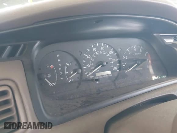 ✅ 1999 Toyota Camry LE • VIN: JT2BF28K9X0149017 • Lot: 43100562. Wystawiony na IAAI z przebiegiem Nie podano. Bezpłatny archiwum sprzedaży aukcyjnych z USA i szczegółowy raport historii pojazdu na DreamBid. Zdjęcie 7.