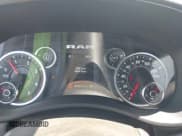 ✅ 2024 Ram 2500 Big Horn • VIN: 3C6UR5DLXRG338482 • Лот: 42990856. Опубликован ранее на IAAI с пробегом 47 251 миль. Бесплатный доступ к архиву аукционных продаж из США и подробный отчёт об истории автомобиля на DreamBid. Изображение 7.