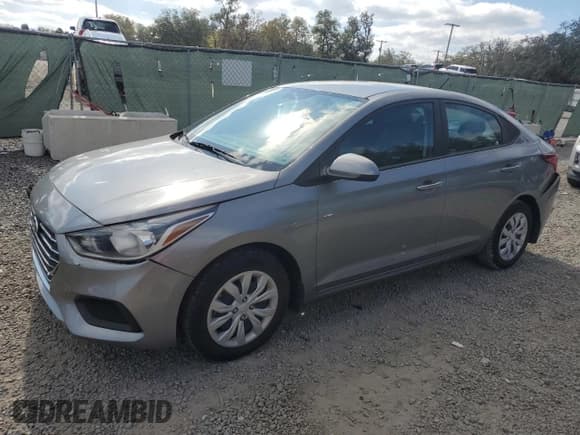 ✅ 2022 Hyundai Accent SEL • VIN: 3KPC24A68NE173216 • Лот: 85992314. Опубликован ранее на Copart с пробегом 14 596 миль. Бесплатный доступ к архиву аукционных продаж из США и подробный отчёт об истории автомобиля на DreamBid. Изображение 1.