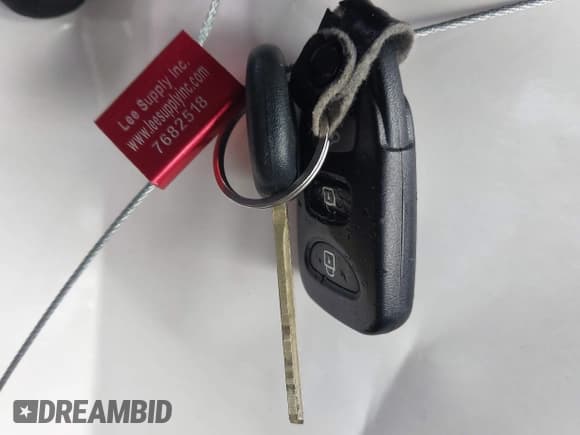 ✅ 2016 Hyundai Elantra SE • VIN: 5NPDH4AE6GH773239 • Lot: 43501557. Listed on IAAI with 165,448 mi. Free auction sales archive from the USA and detailed vehicle history report at DreamBid. Image 11.