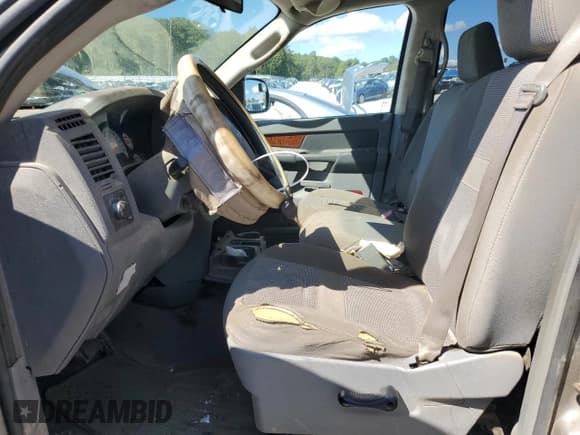 ✅ 2006 Dodge 1500 SLT • VIN: 1D7HA18N86S565718 • Лот: 70899355. Опубликован ранее на Copart с пробегом 180 596 миль. Бесплатный доступ к архиву аукционных продаж из США и подробный отчёт об истории автомобиля на DreamBid. Изображение 7.