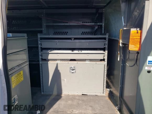 ✅ 2010 Ford Econoline Cargo Commercial • VIN: 1FTNE2EL9ADA58950 • Lot: 89992605. Listed on Copart with 74,728 mi. Free auction sales archive from the USA and detailed vehicle history report at DreamBid. Image 11.