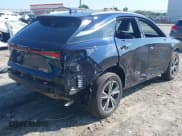 ✅ 2023 Lexus RX 350 • VIN: 2T2BAMCA1PC025454 • Lot: 42697467. Wystawiony na IAAI z przebiegiem 28 060 mil. Bezpłatny archiwum sprzedaży aukcyjnych z USA i szczegółowy raport historii pojazdu na DreamBid. Zdjęcie 18.
