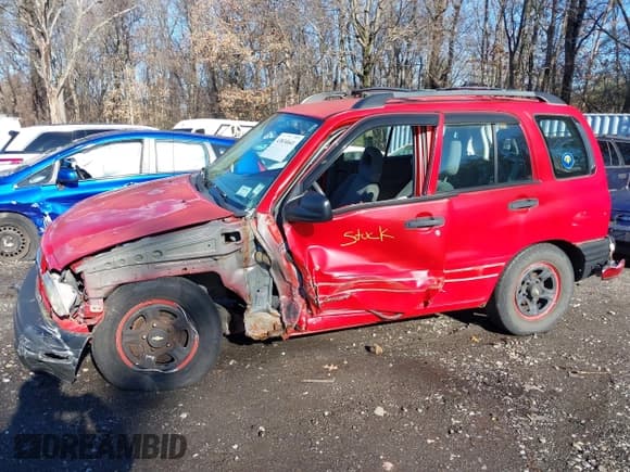 ✅ 2002 Chevrolet Tracker • VIN: 2CNBE13C326917199 • Лот: 43834641. Опубликован ранее на IAAI с пробегом 113 973 миль. Бесплатный доступ к архиву аукционных продаж из США и подробный отчёт об истории автомобиля на DreamBid. Изображение 6.
