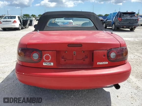 ✅ 1993 Mazda MX-5 Miata • VIN: JM1NA3510P1419668 • Лот: 81897865. Опубликован ранее на Copart с пробегом Не указан. Бесплатный доступ к архиву аукционных продаж из США и подробный отчёт об истории автомобиля на DreamBid. Изображение 6.