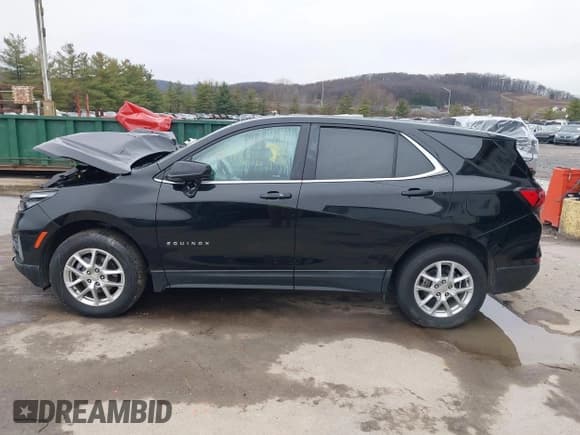 ✅ 2022 Chevrolet Equinox LT • VIN: 3GNAXUEV4NL271933 • Lot: 41184647. Wystawiony na IAAI z przebiegiem 21 524 mil. Bezpłatny archiwum sprzedaży aukcyjnych z USA i szczegółowy raport historii pojazdu na DreamBid. Zdjęcie 15.