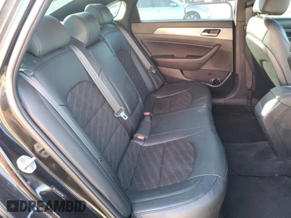 ✅ 2018 Hyundai Sonata Limited Plus • VIN: 5NPE34AB3JH613965 • Lot: 38685813. Listed on Copart with 60,603 mi. Free auction sales archive from the USA and detailed vehicle history report at DreamBid. Image 10.