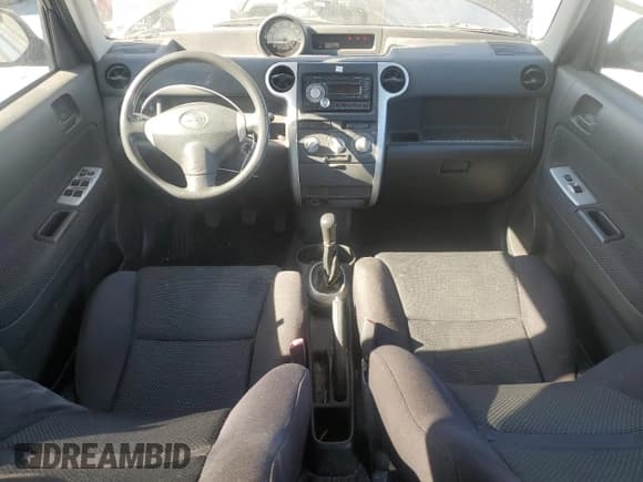 ✅ 2004 Scion xB • VIN: JTLKT334340159699 • Лот: 69099595. Опубликован ранее на Copart с пробегом 160 097 миль. Бесплатный доступ к архиву аукционных продаж из США и подробный отчёт об истории автомобиля на DreamBid. Изображение 8.