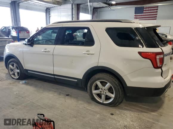 ✅ 2016 Ford Explorer XLT • VIN: 1FM5K8D80GGB94721 • Lot: 80309565. Wystawiony na Copart z przebiegiem 134 315 mil. Bezpłatny archiwum sprzedaży aukcyjnych z USA i szczegółowy raport historii pojazdu na DreamBid. Zdjęcie 2.