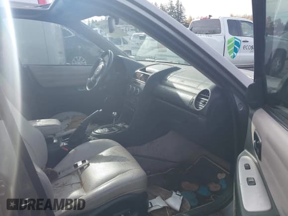 ✅ 2004 Lexus IS 300/350 • VIN: JTHBD192840087674 • Lot: 43603438. Wystawiony na IAAI z przebiegiem 243 094 mil. Bezpłatny archiwum sprzedaży aukcyjnych z USA i szczegółowy raport historii pojazdu na DreamBid. Zdjęcie 5.