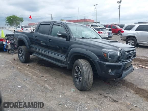 ✅ 2013 Toyota Tacoma • VIN: 3TMMU4FN8DM057517 • Lot: 42426419. Listed on IAAI with 202,188 mi. Free auction sales archive from the USA and detailed vehicle history report at DreamBid. Image 1.